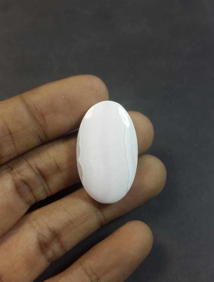 31.87 Carats Pink Aragonite 31.64 x 19.18 x 5.53 mm