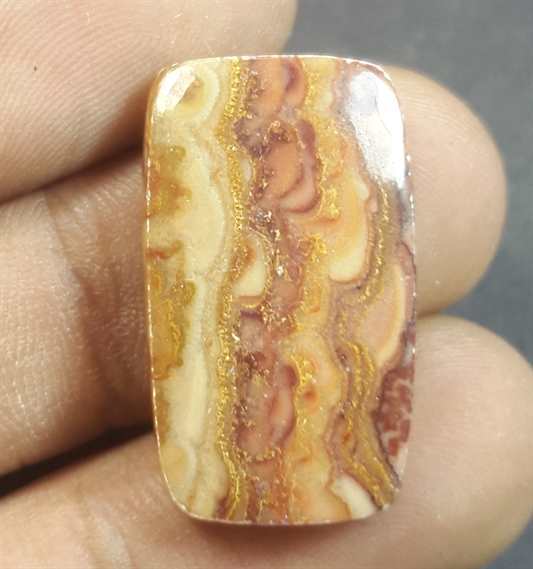 17.42 Carats Wave Dolomite 24.96 x 14.56 x 4.51 mm