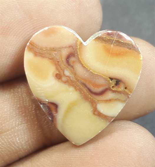 15.03 Carats Wave Dolomite 20.43 x 19.99 x 4.42 mm
