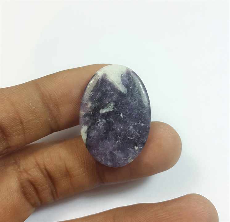 19.24 Carats Lepidolite 28.73 x 19.95 x 3.49 mm