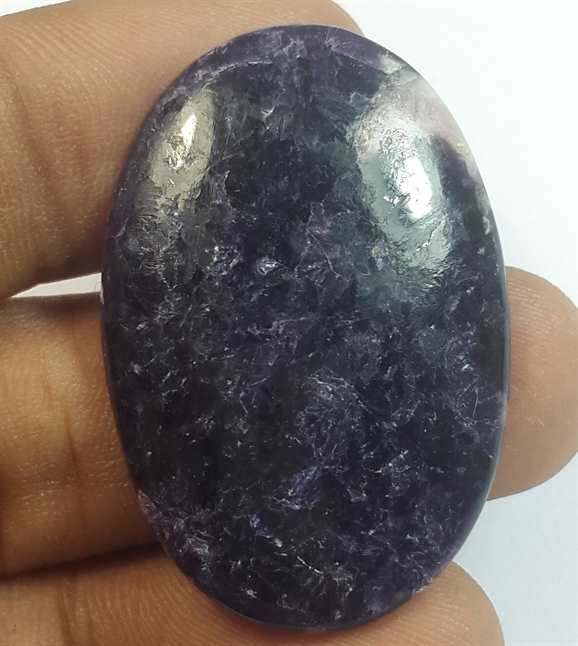 31.20 Carats Lepidolite 36.60 x 24.74 x 4.37 mm