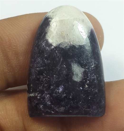 20.95 Carats Lepidolite 25.78 x 17.89 x 5.19 mm