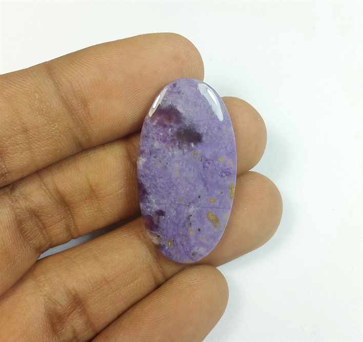 15.93 Carats Charolite 32.98 x 17.71 x 3.18 mm