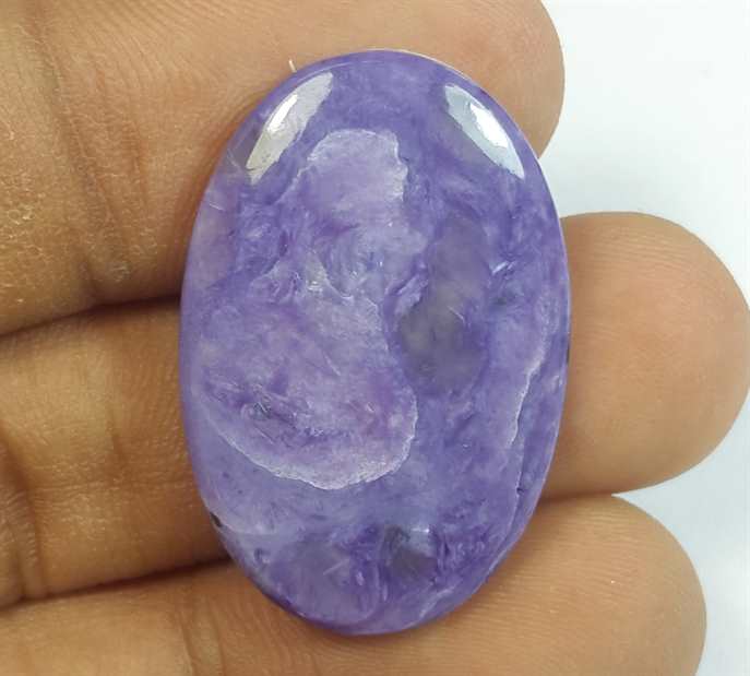 19.88 Carats Charolite 29.47 x 19.56 x 4.30 mm