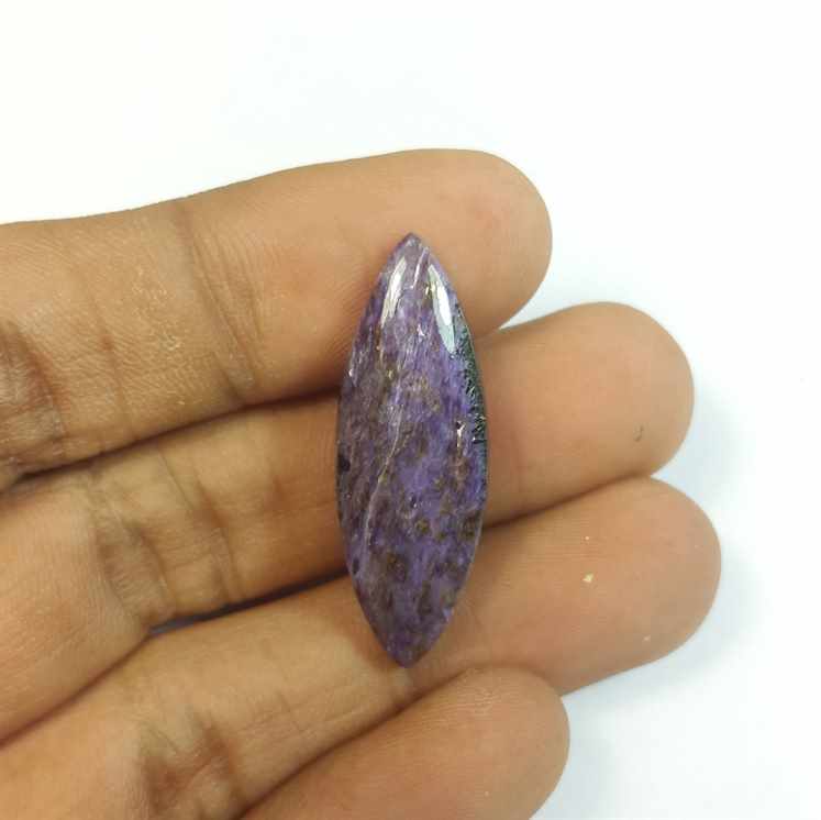 13.87 Carats Cherolite 32.45 x 11.58 x 4.77 mm