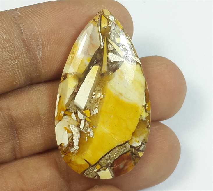 25.08 Carats Mookaite Barritted 35.77 x 20.51 x 5.17 mm