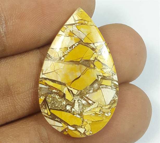 11.57 Carats Mookaite Barritted 29.14 x 18.10 x 3.36 mm