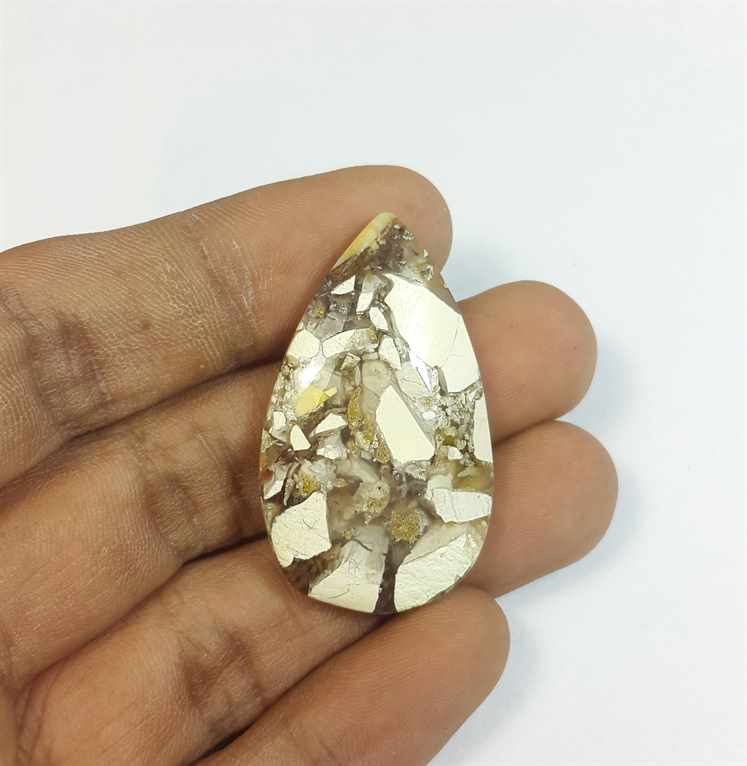 30.00 Carats Mookaite Barritted 38.67 x 22.71 x 5.76 mm