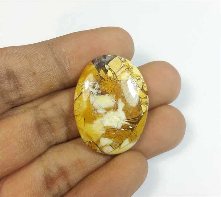28.60 Carats Mookaite Barritted 30.80 x 23.05 x 5.56 mm