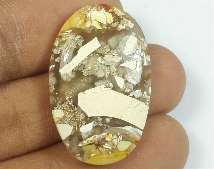 20.84 Carats Mookaite Barritted 29.65 x 18.98 x 4.96 mm