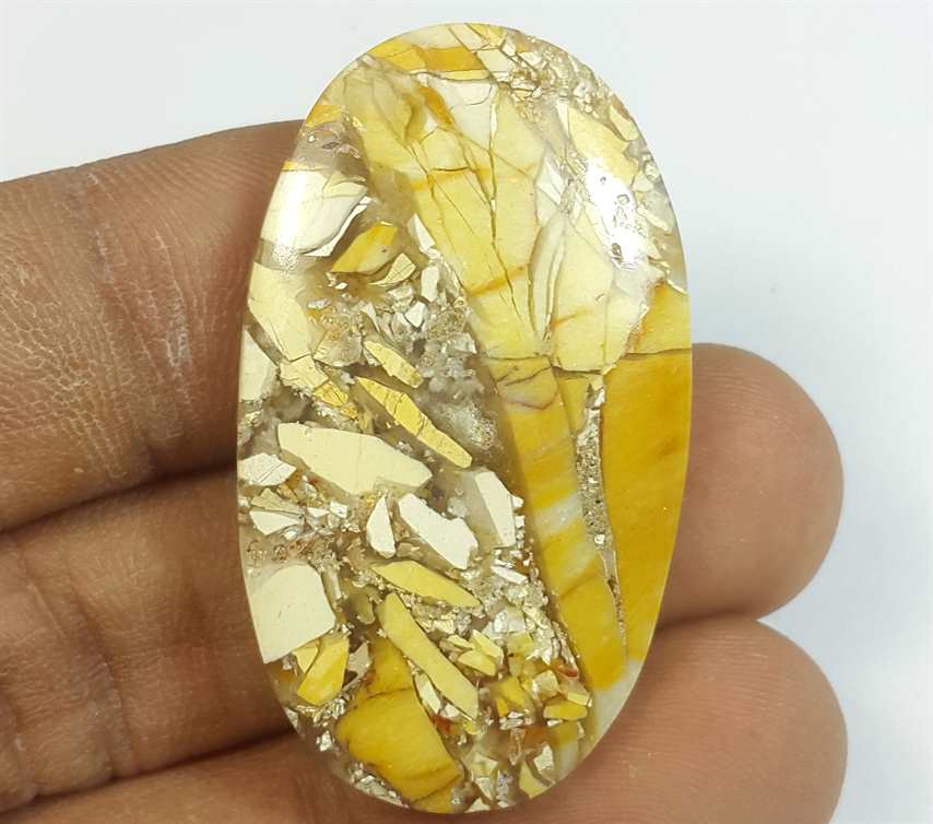 28.78 Carats Mookaite Barritted 38.47 x 22.23 x 4.55 mm