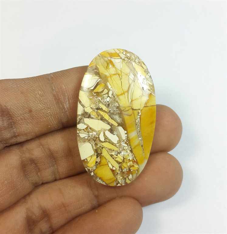 28.78 Carats Mookaite Barritted 38.47 x 22.23 x 4.55 mm