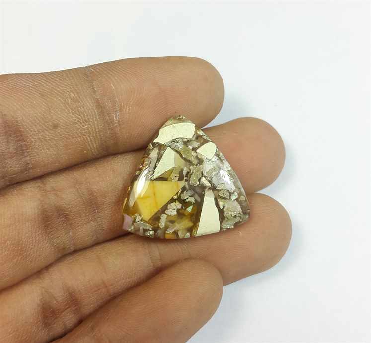 13.63 Carats Mookaite Barritted 22.36 x 22.36 x 4.18 mm