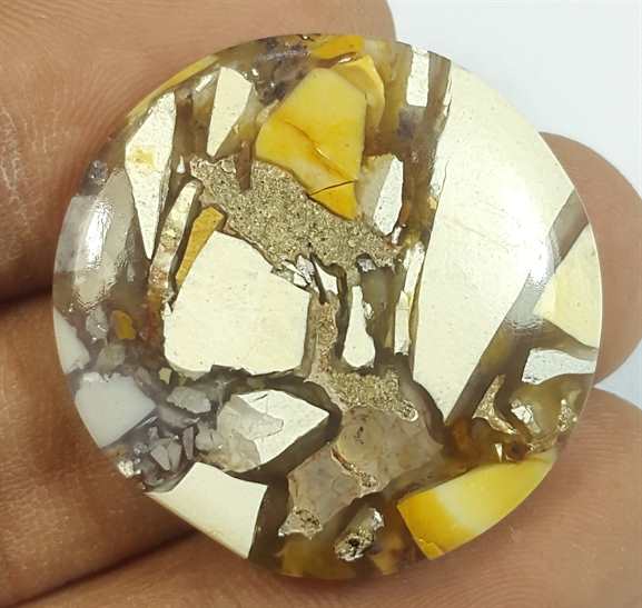 29.91 Carats Mookaite Barritted 28.40 x 28.40 x 5.14 mm