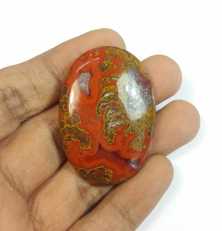 78.71 Carats Morocco Seam Agate 43.37 x 30.70 x 6.95 mm