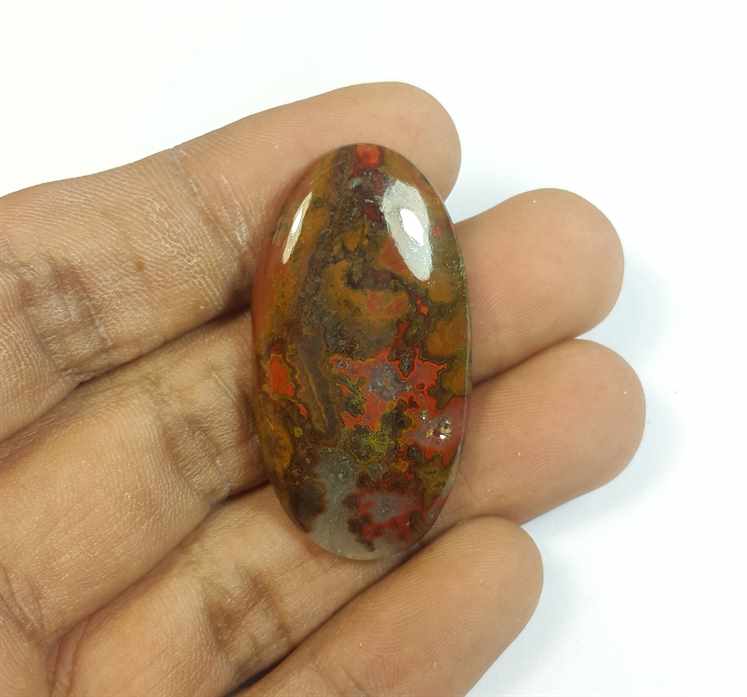 38.57 Carats Morocco Seam Agate 38.49 x 20.73 x 5.39 mm