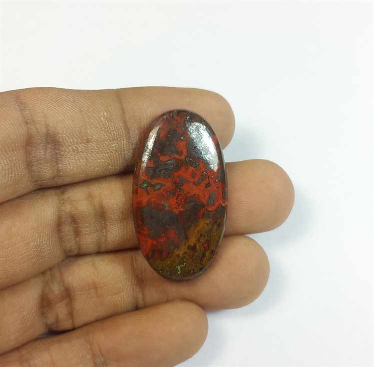 26.47 Carats Morocco Seam Agate 33.52 x 18.66 x 4.26 mm