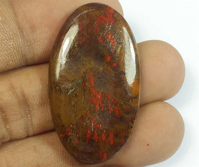 35.90 Carats Morocco Seam Agate 36.93 x 21.62 x 4.75 mm