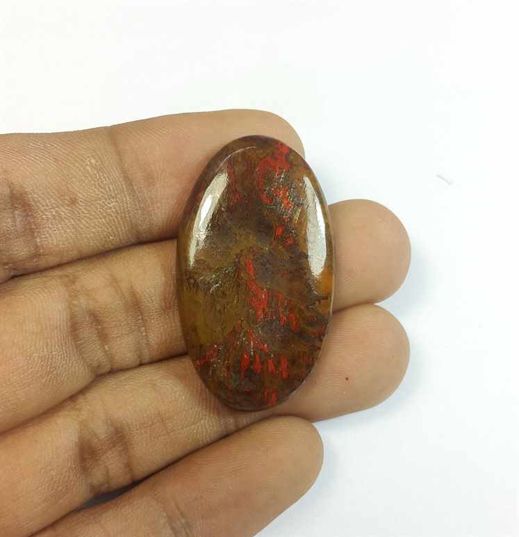35.90 Carats Morocco Seam Agate 36.93 x 21.62 x 4.75 mm
