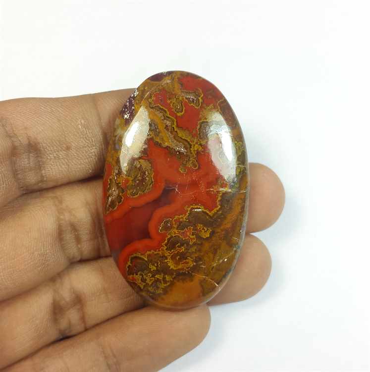 89.22 Carats Morocco Seam Agate 48.13 x 29.80 x 7.22 mm