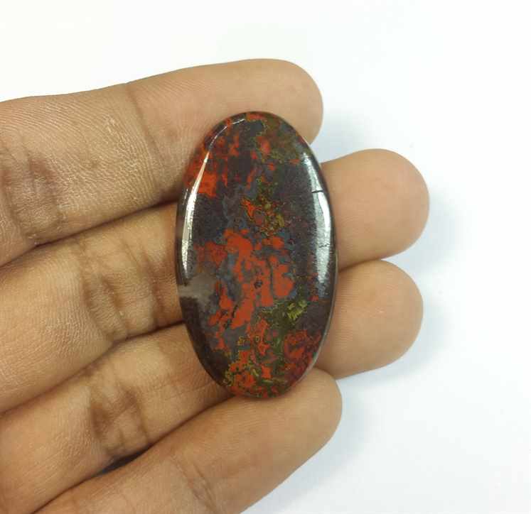 30.44 Carats Morocco Seam Agate 37.76 x 21.45 x 3.70 mm