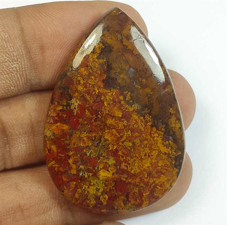 52.28 Carats Morocco Seam Agate 40.45 x 27.69 x 5.72 mm
