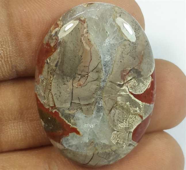 31.40 Carats Mushroom Rhyolite 31.53 x 22.97 x 5.39 mm