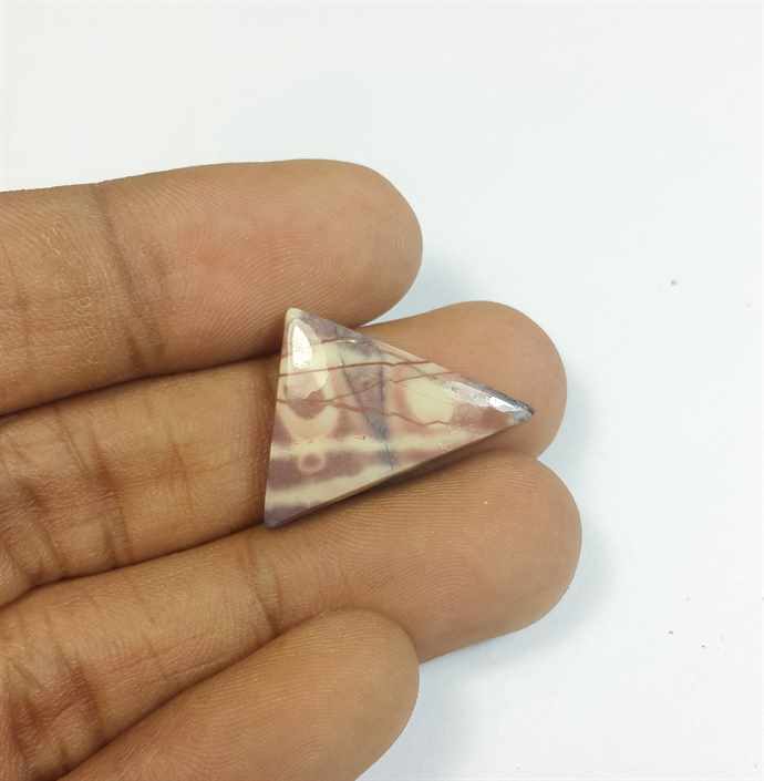 9.64 Carats Porcelain Jasper 21.35 x 16.14 x 4.12 mm