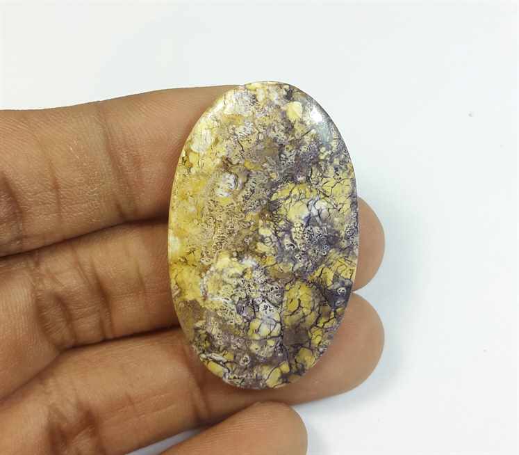 33.15 Carats Tiffany Jasper 40.74 x 34.91 x 4.37 mm