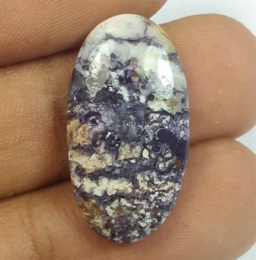 12.02 Carats Tiffany Jasper 24.35 x 12.86 x 4.46 mm