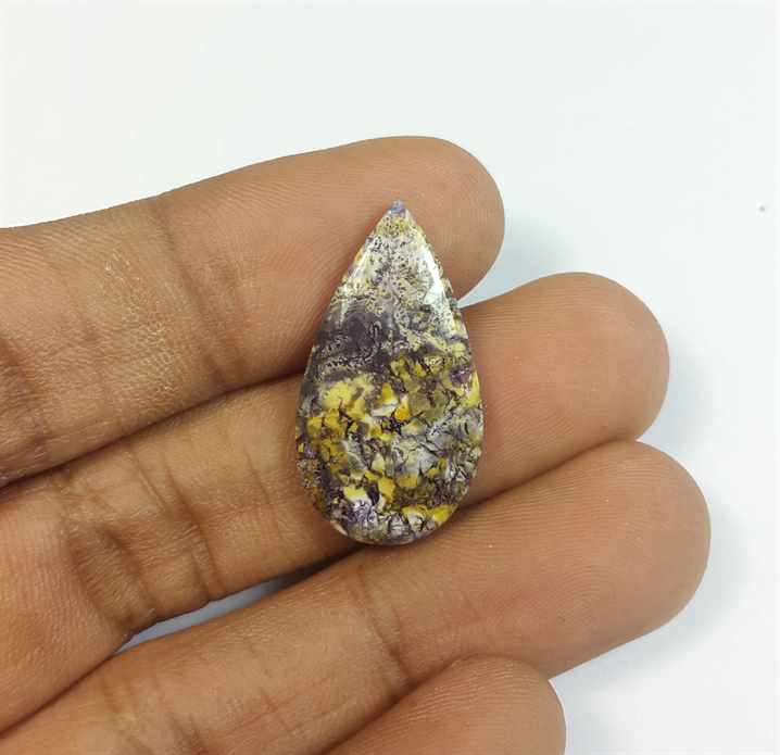 8.74 Carats Tiffany Jasper 26.22 x 14.17 x 3.34 mm