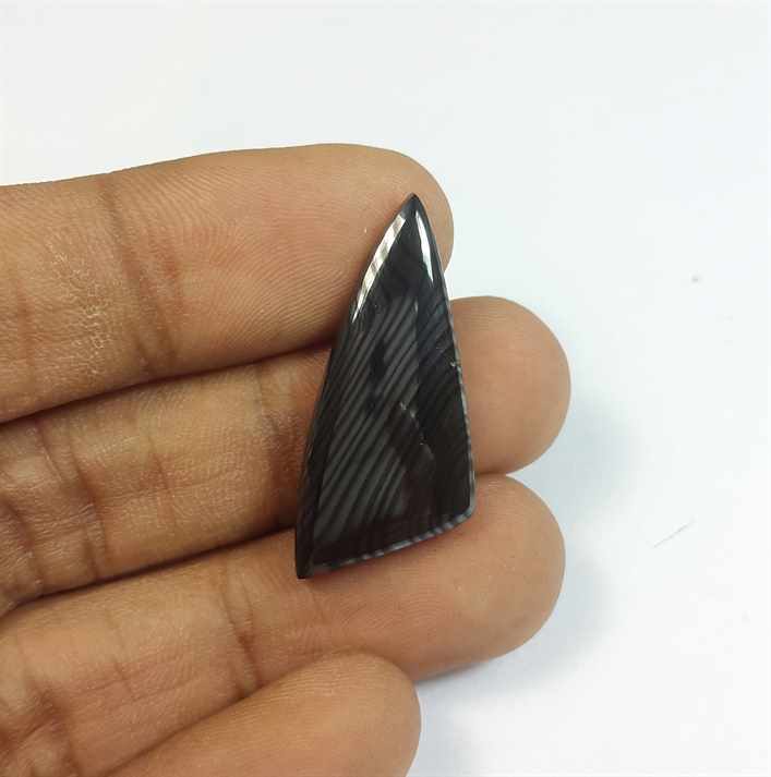 14.63 Carats Psilomelane 30.88 x 13.69 x 4.07 mm