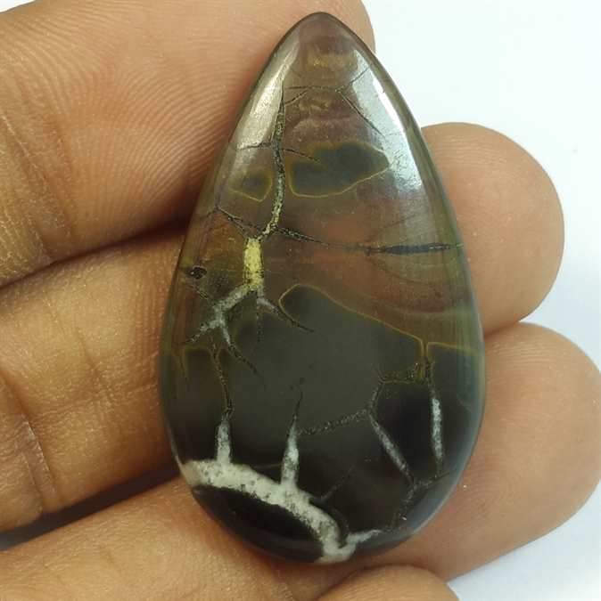 38.62 Carats Septarian 35.90 x 21.59 x 5.85 mm