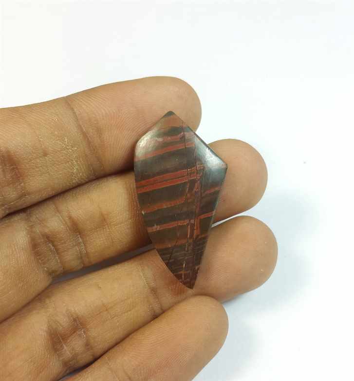 18.69 Carats Cherry Creek Jasper 33.96 x 17.89 x 4.26 mm