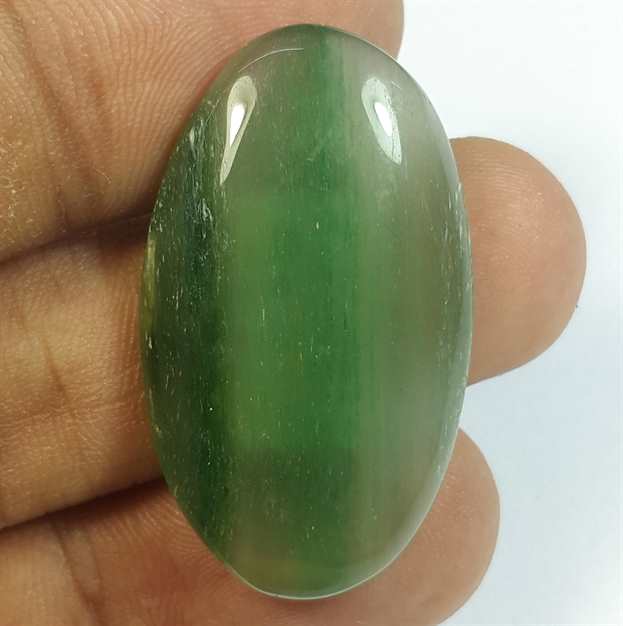 31.51 Carats Nephrite Jade 33.90 x 19.58 x 6.01 mm