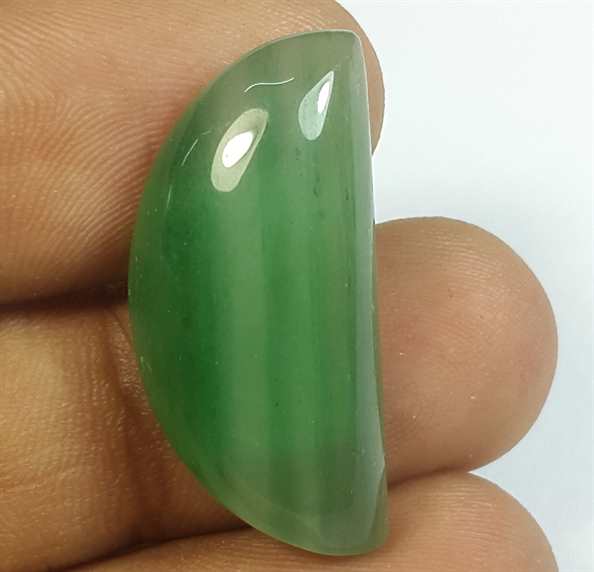 19.36 Carats Nephrite Jade 28.67 x 13.35 x 6.50 mm