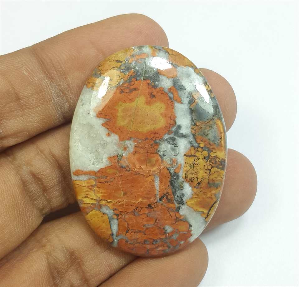 71.55 Carats Maligano jasper 41.68 x 31.17 x 5.79 mm