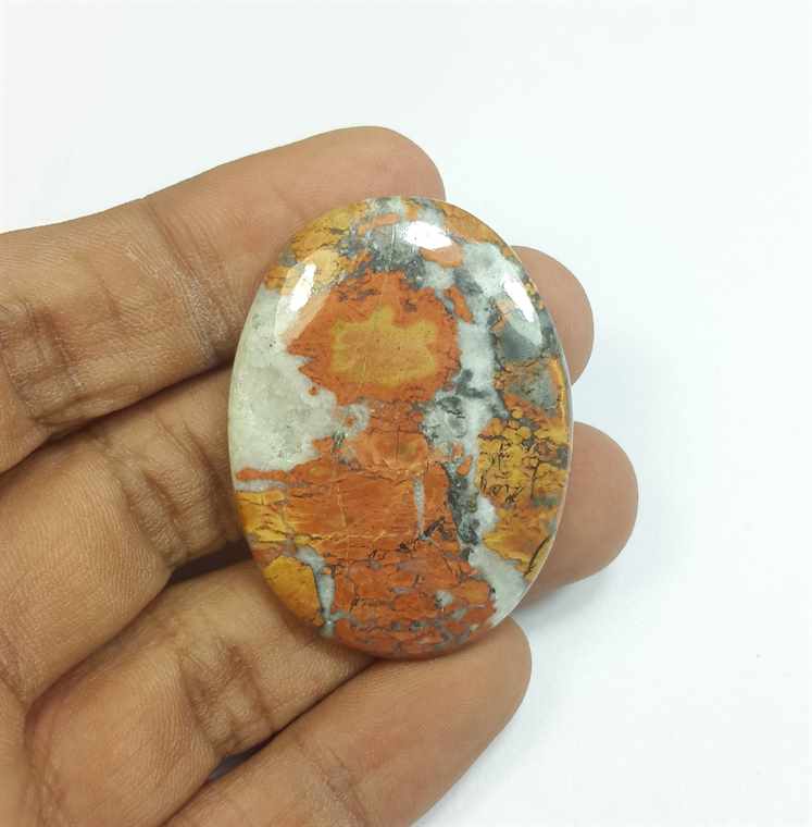 71.55 Carats Maligano jasper 41.68 x 31.17 x 5.79 mm