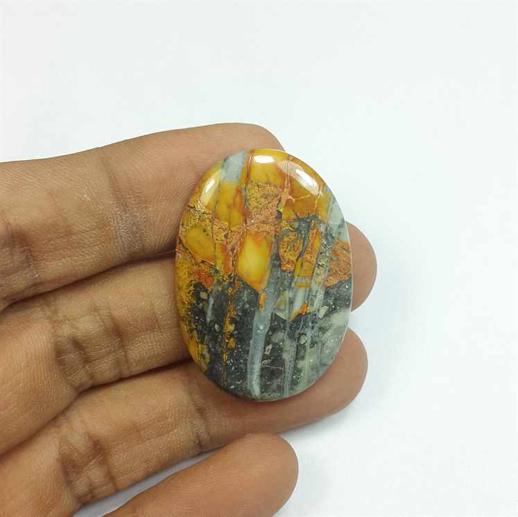 37.25 Carats Maligano jasper 35.99 x 25.63 x 4.38 mm