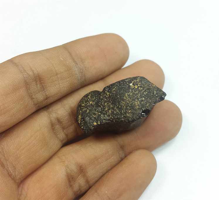 52.21 Carats Lava 28.68 x 17.45 x 16.91 mm