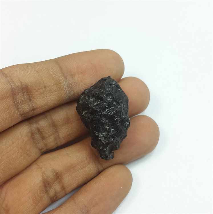 38.30 Carats Lava 29.26 x 18.23 x 16.44 mm