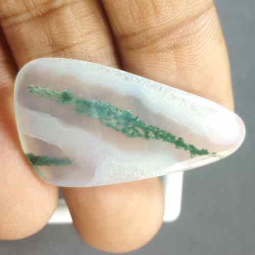 18.47 Carats Moss Agate 34.30 x 19.01 x 3.42 mm