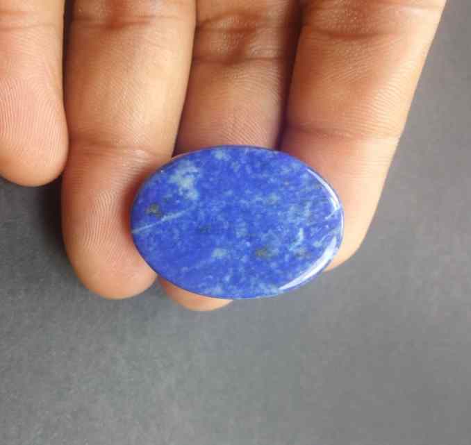 47.23 Carats Lapis Lazuli 31.80 x 23.22 x 5.15 mm