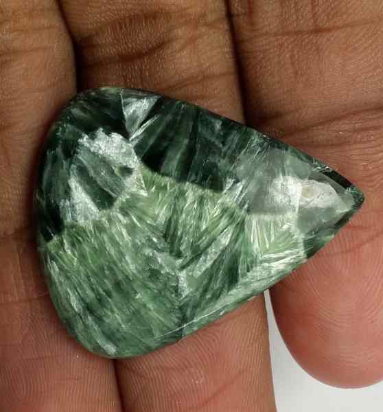 25.05 Carats Seraphinite 30.76 x 25.51 x 4.63 mm