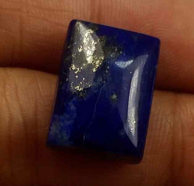 15.89 Carats Lapis Lazuli 16.36 x 12.01 x 6.34 mm