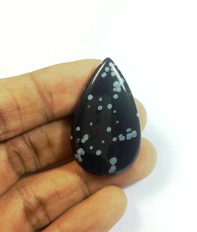 26.52 Carats Snow Obsidian 28.51 x 23.06 x 5.56 mm