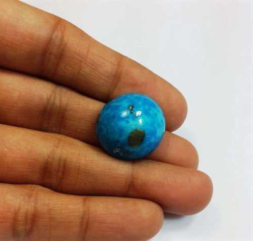 26.83 Carats Irani Natural Turquoise 18.49 x 17.33 x 11.34 mm