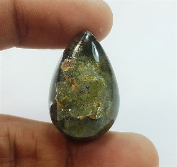 57.19 Carats Natural Phantom Quartz 28.86 X 19.09 X 15.40 mm