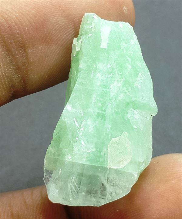 30.99 Carats Natural Zeolite 29.35 X 16.23 X 12.44 mm