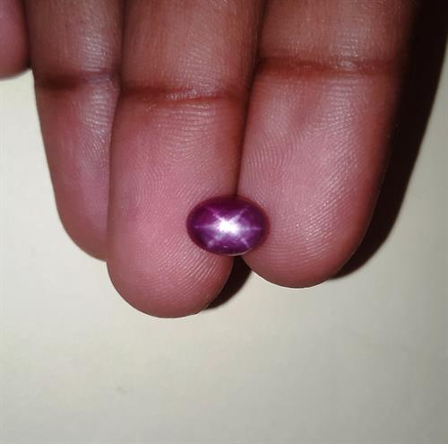 3.06 Carats African Star Ruby 8.38x6.19x4.87 mm